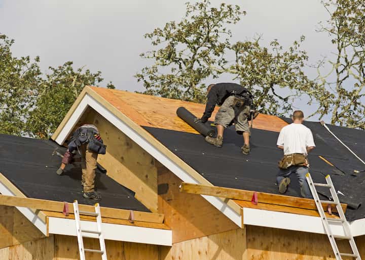 Professional roofers in Fort Lauderdale, FL.